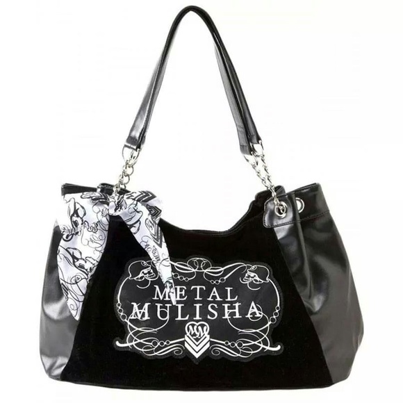 Metal Mulisha Handbags - NWOT Metal Mulisha Black Heart Bag!